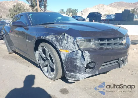 2013 Chevrolet Camaro 1Ls z USA, uszkodzony, nr VIN 2G1FE1E30D9162543